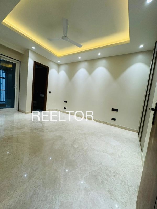 Shop For Sale In Etayada Mau