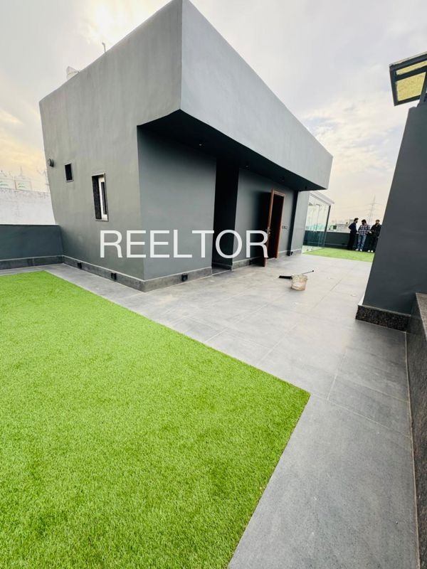 Shop For Sale In Mohammadgarh Lateri