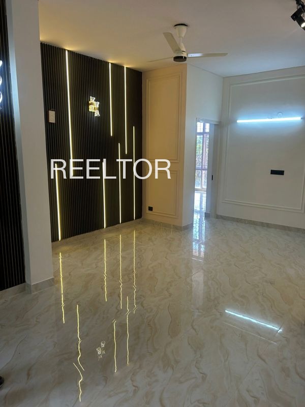 Shop For Rent In Sagra Huzur