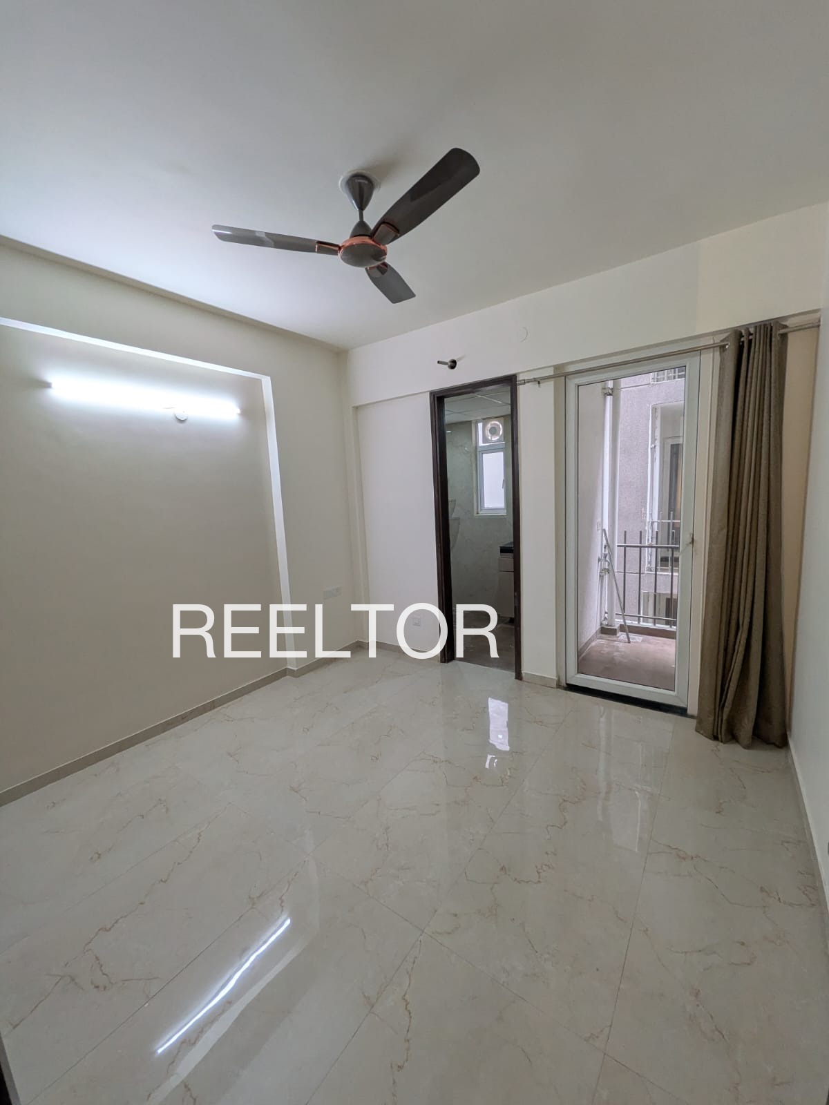 Shop For Sale In Machari Reni