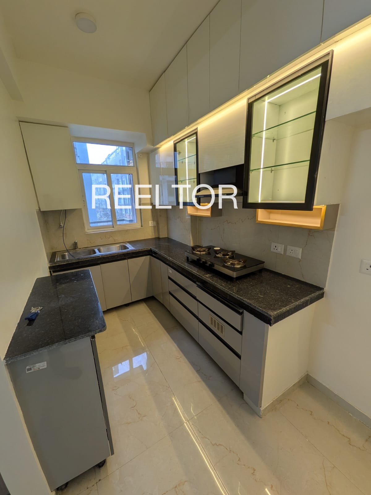 Rent House In Vikhroli East