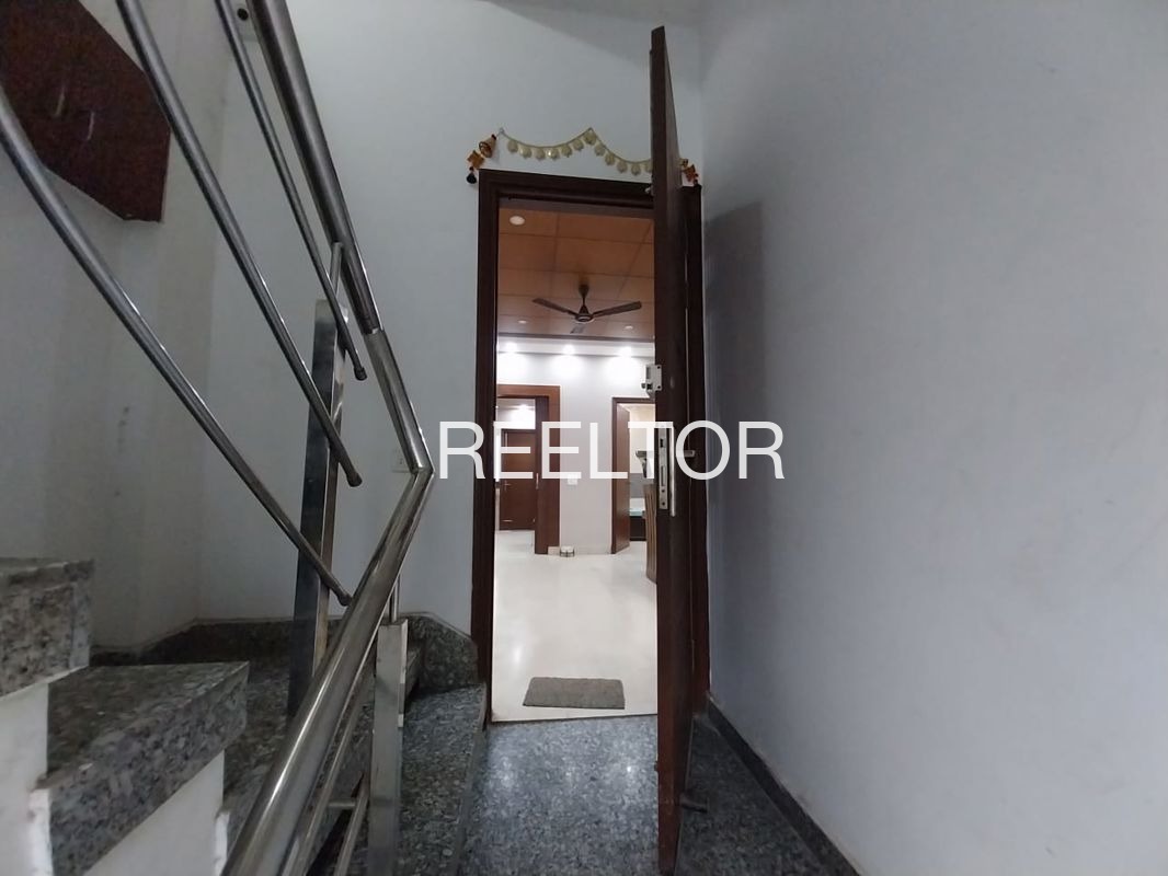 Shop For Sale In Parerbathan Barhait