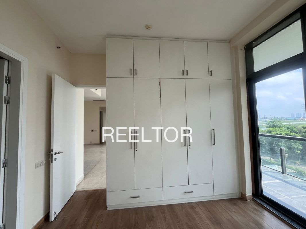 Shop For Rent In Kurla East