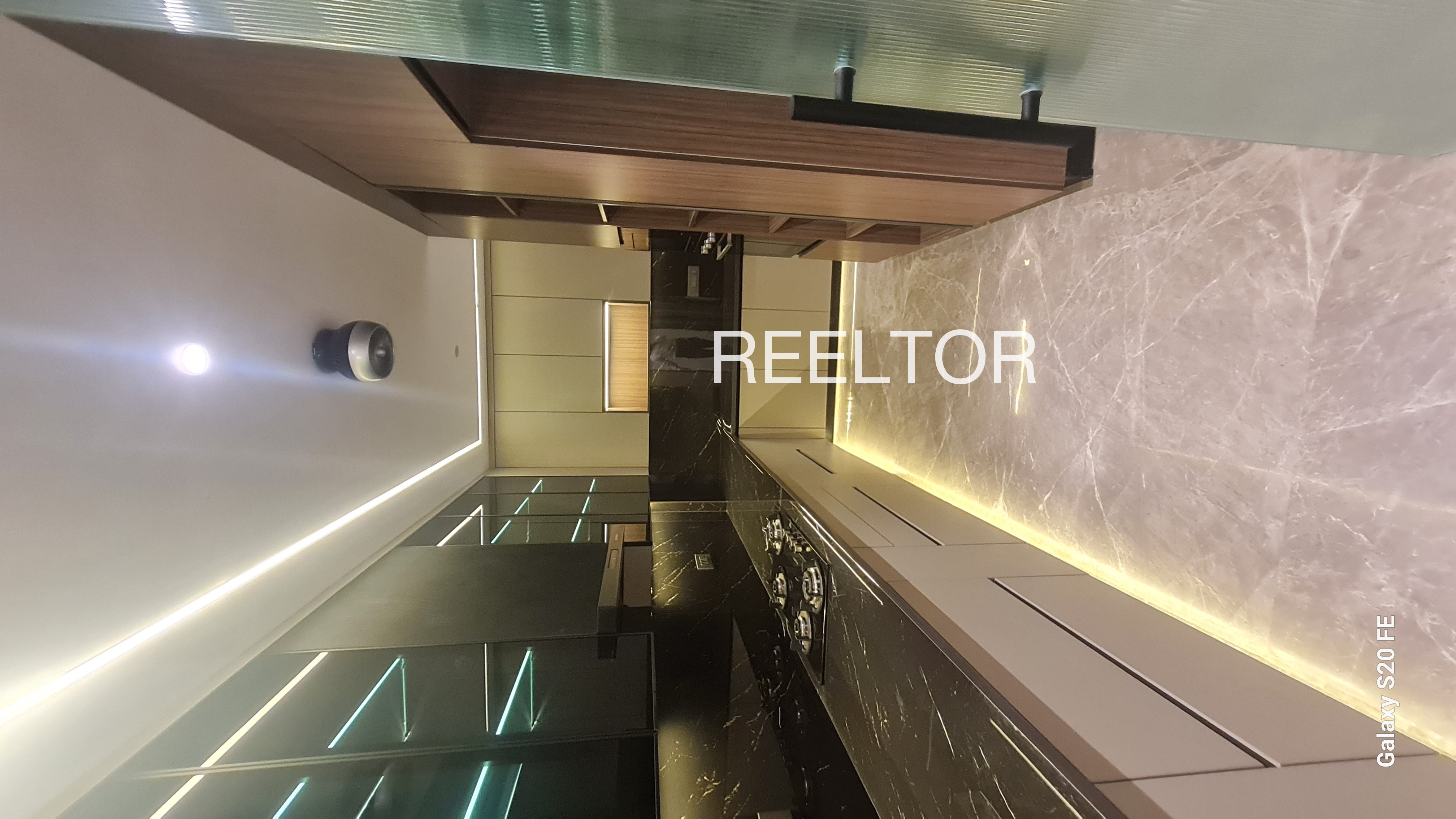 Shop For Rent In Ladawas Badhra