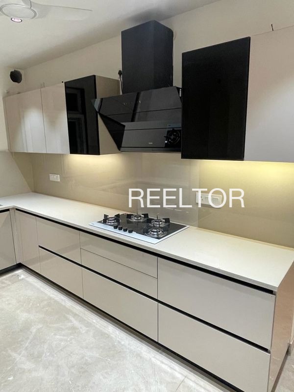 Shop For Sale In Hatinhal Banihal