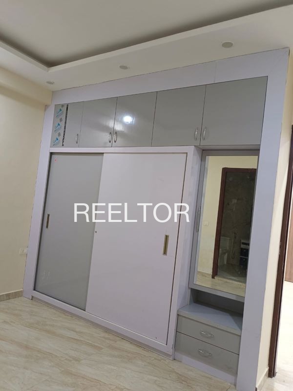 Shop For Rent In Dakewadi Jafferabad