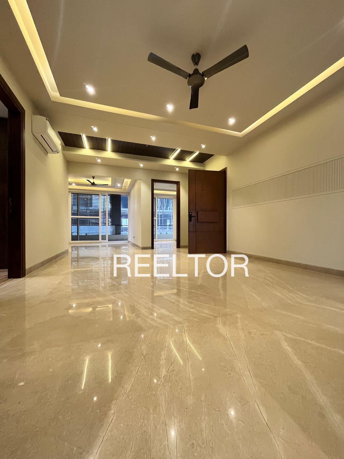 Shop For Rent In Jhundsarai Farrukhnagar