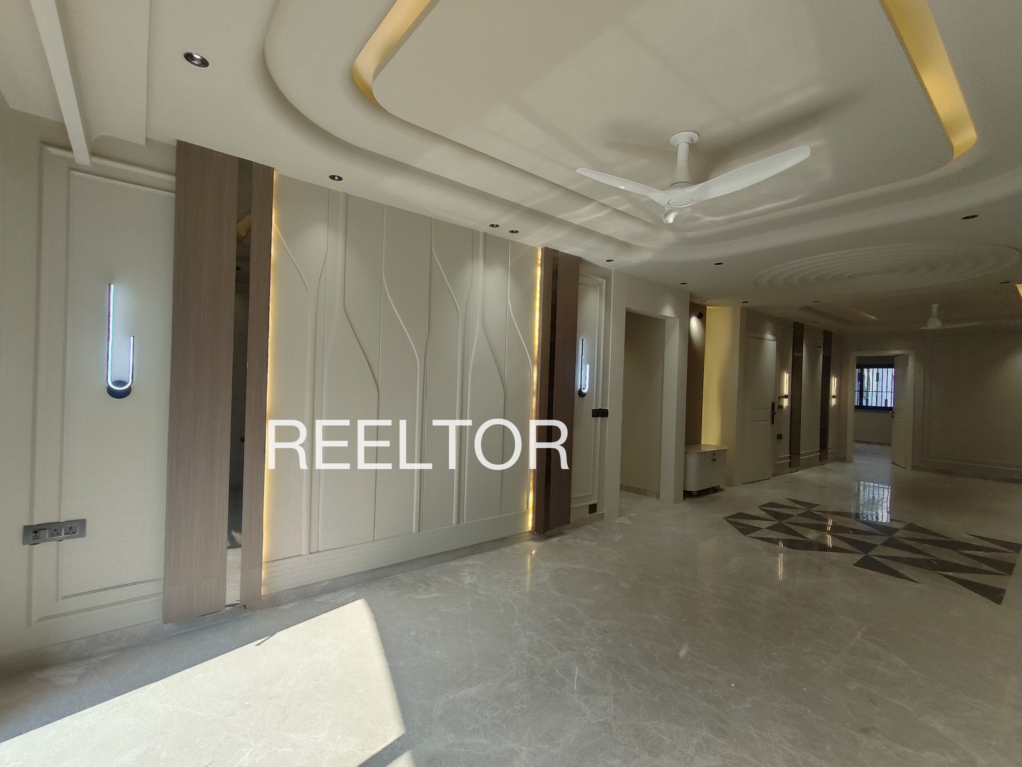 Shop For Rent In Njeezhoor Vaikom