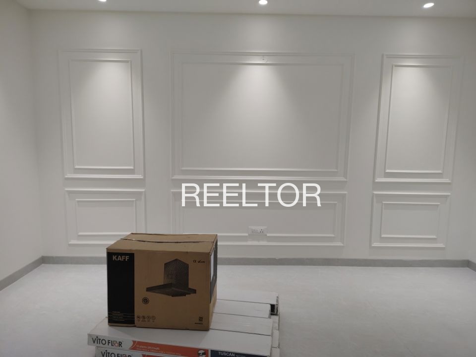 Shop For Sale In Gavanipada Sakri