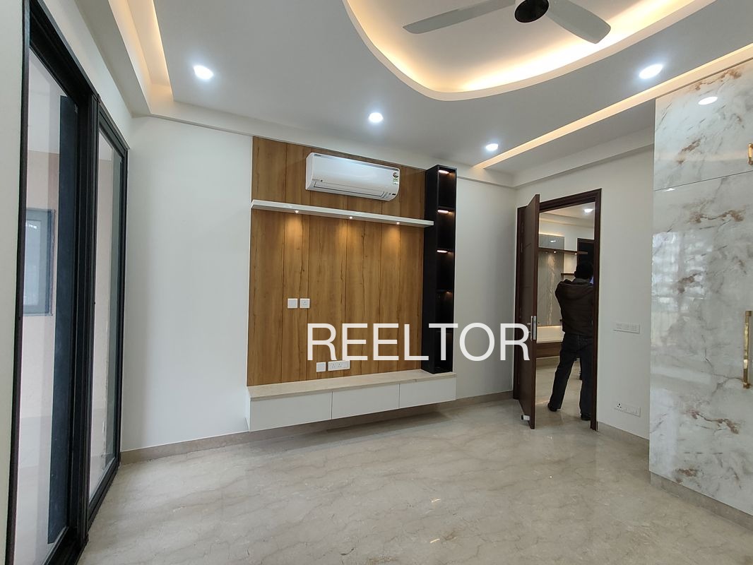 Shop For Sale In Miria Lanji