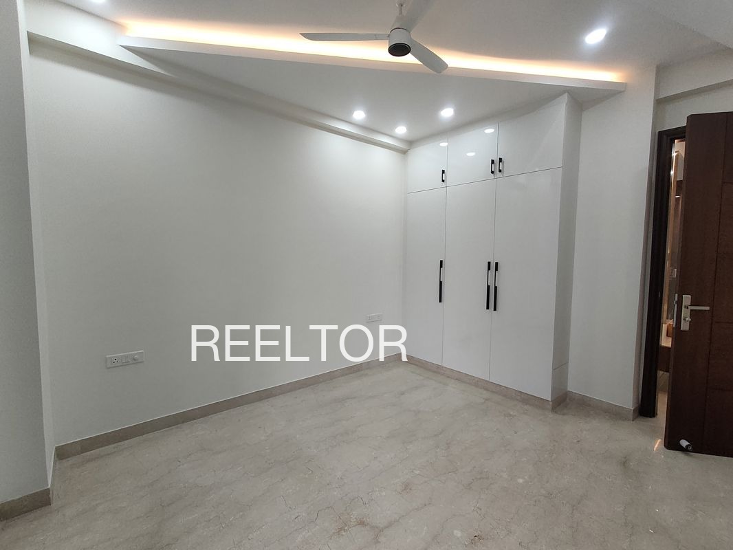 Shop For Rent In Ugra Akorhi Gola