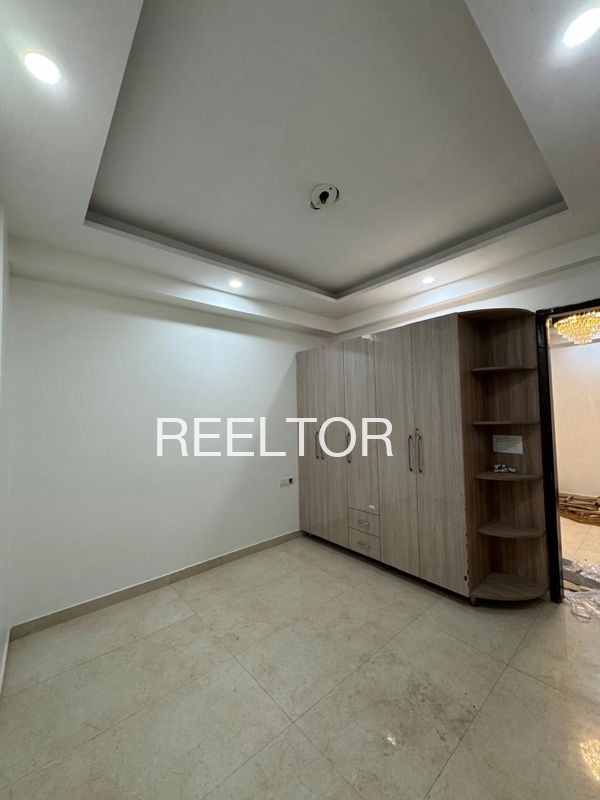 Shop For Rent In Ratewali Barwala