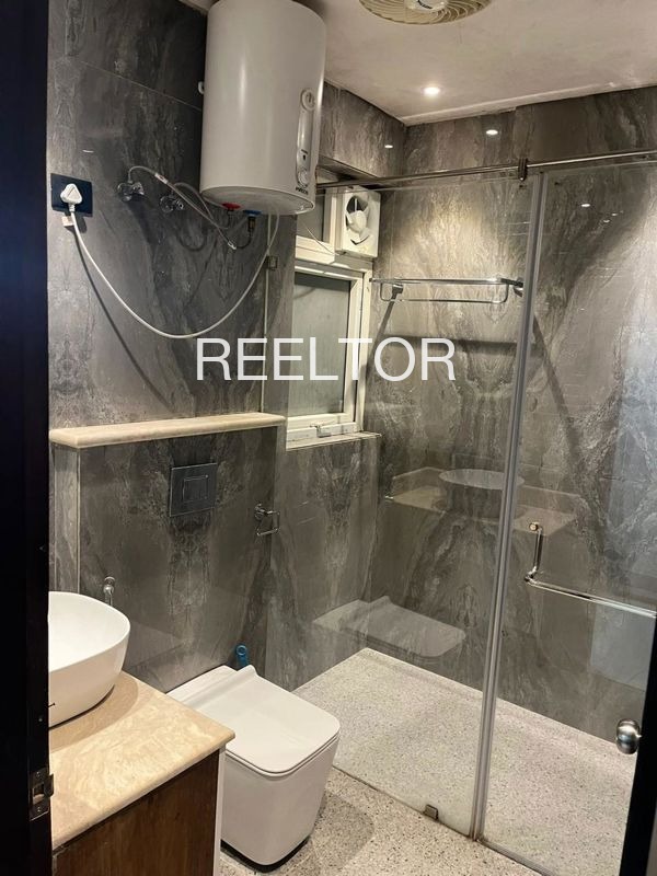 Shop For Rent In Ummalu Hosakote