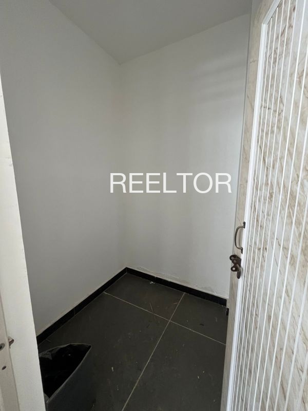 Shop For Sale In Kadmali Nimbahera