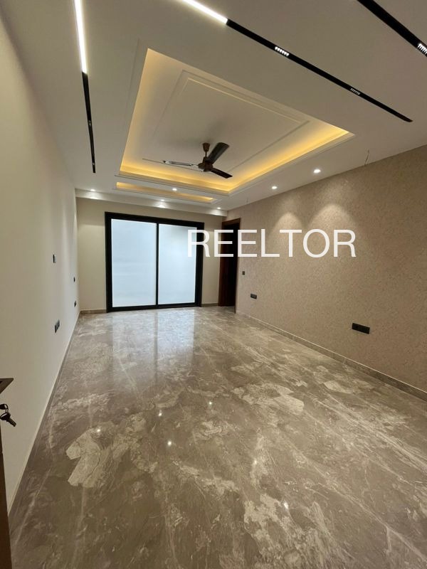 Shop For Rent In Khurmabad Lateri