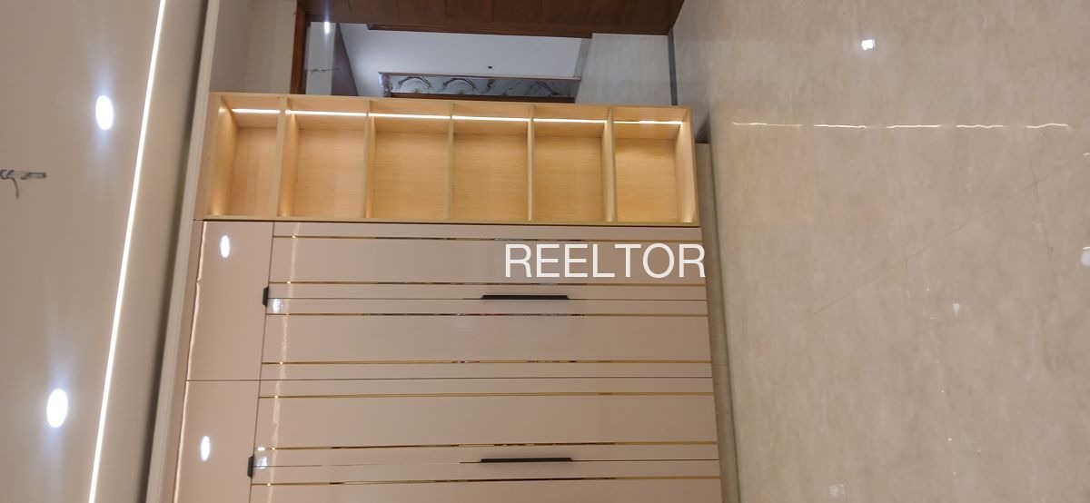 Shop For Sale In Mulugumadu Yerrupalem