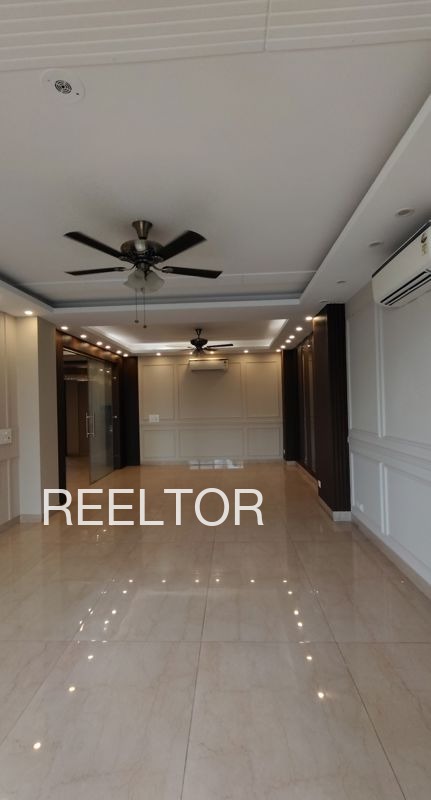 Shop For Sale In Daunapur Parli