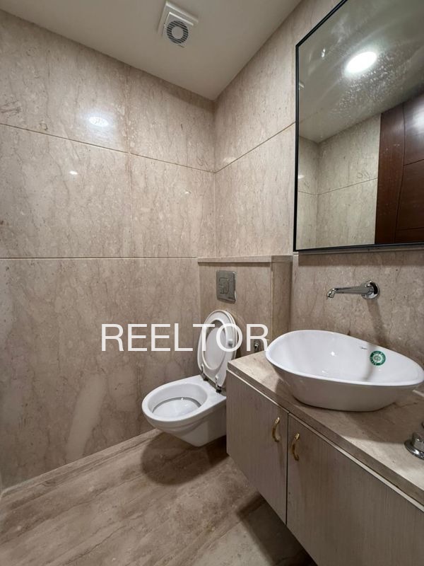 Shop For Sale In Pachen Khurd Buhana