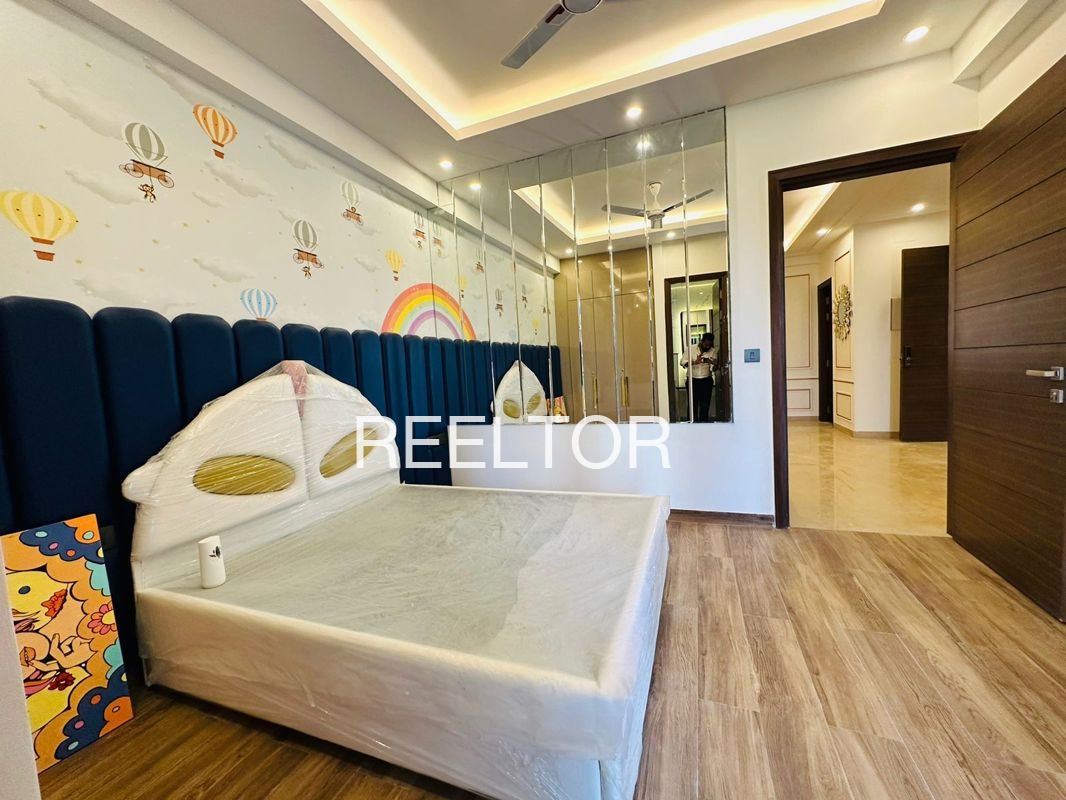 Shop For Rent In Ratewali Barwala