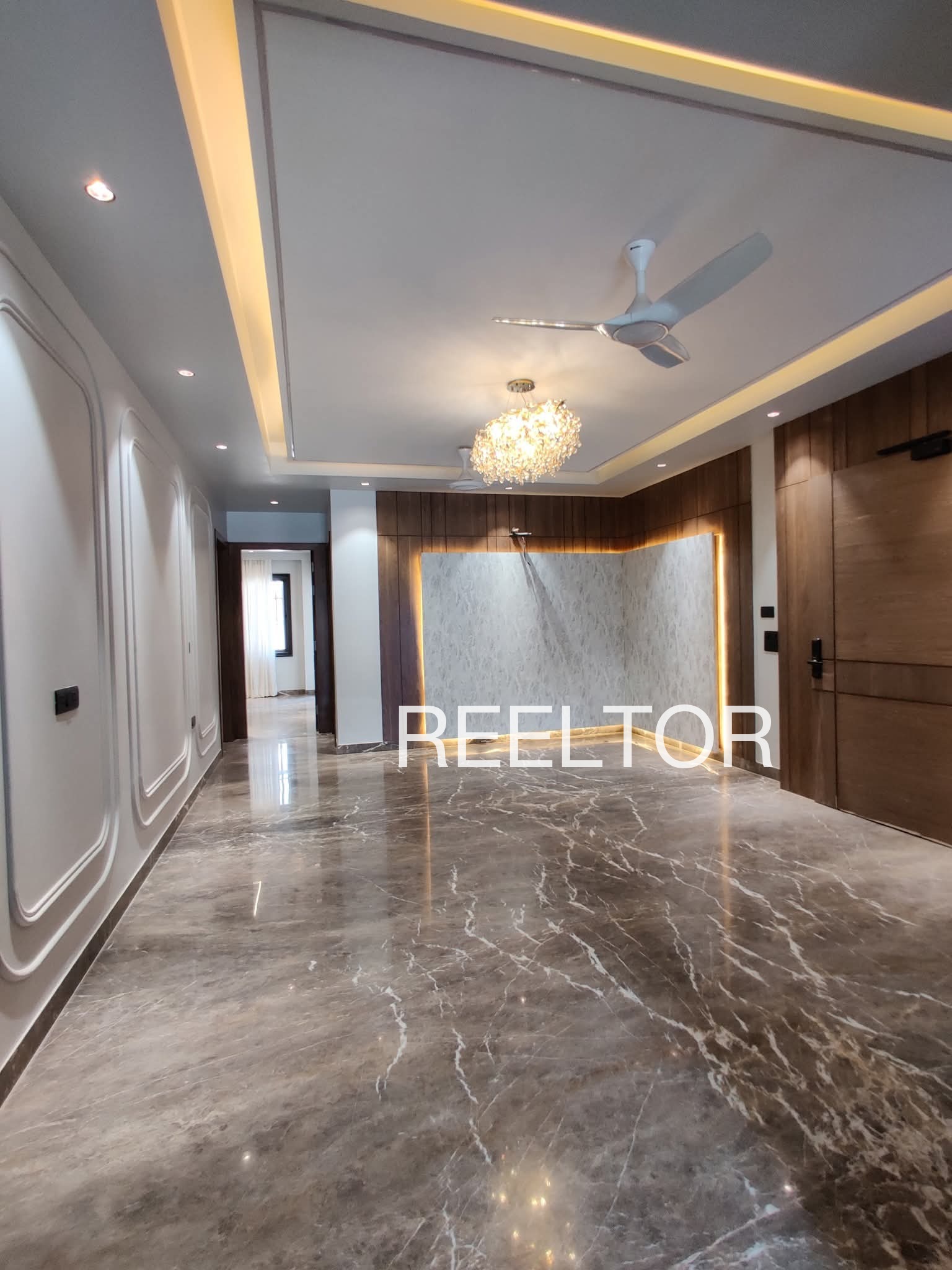 Shop For Sale In Kaslus Banihal