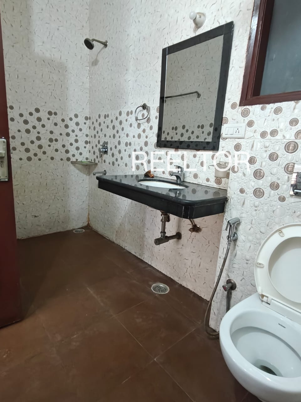 Shop For Rent In Upale Mayni Kadegaon