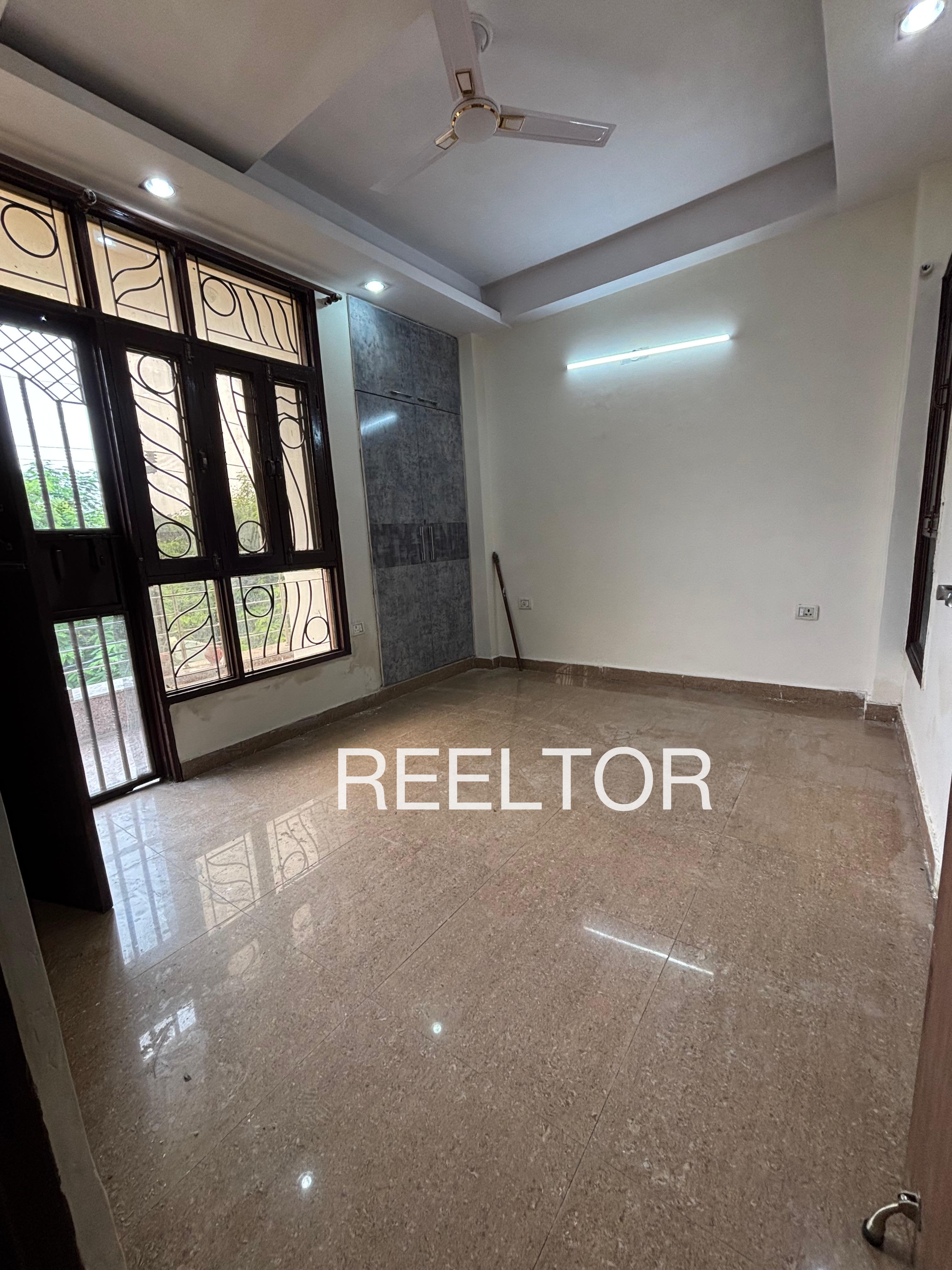 Shop For Sale In Bachhal Chenani