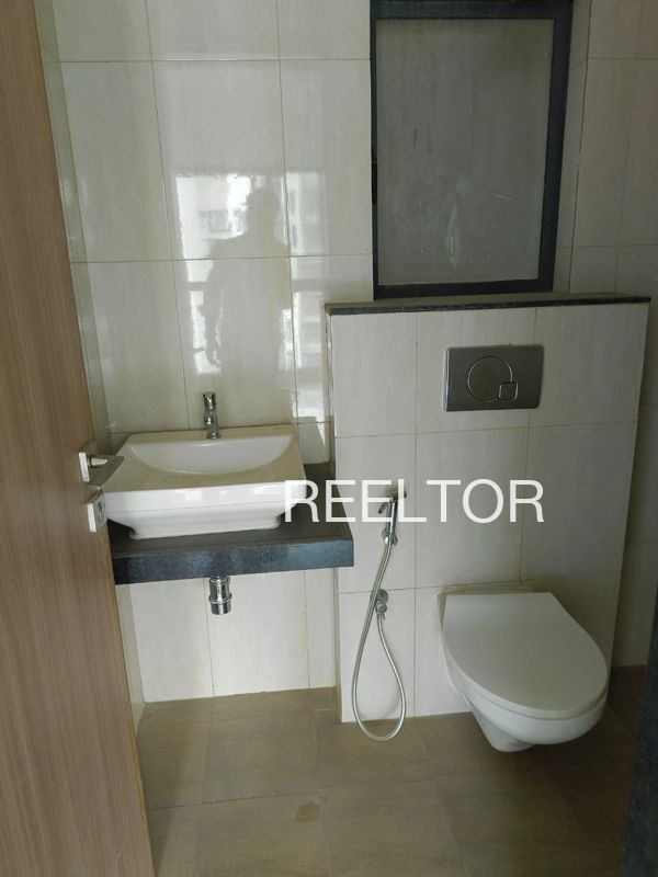 Shop For Sale In Ukakhel Thailisain