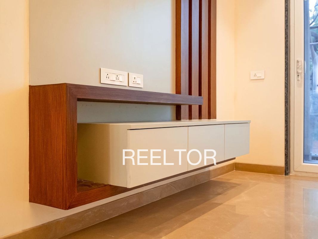 Shop For Sale In Janarpura Murar