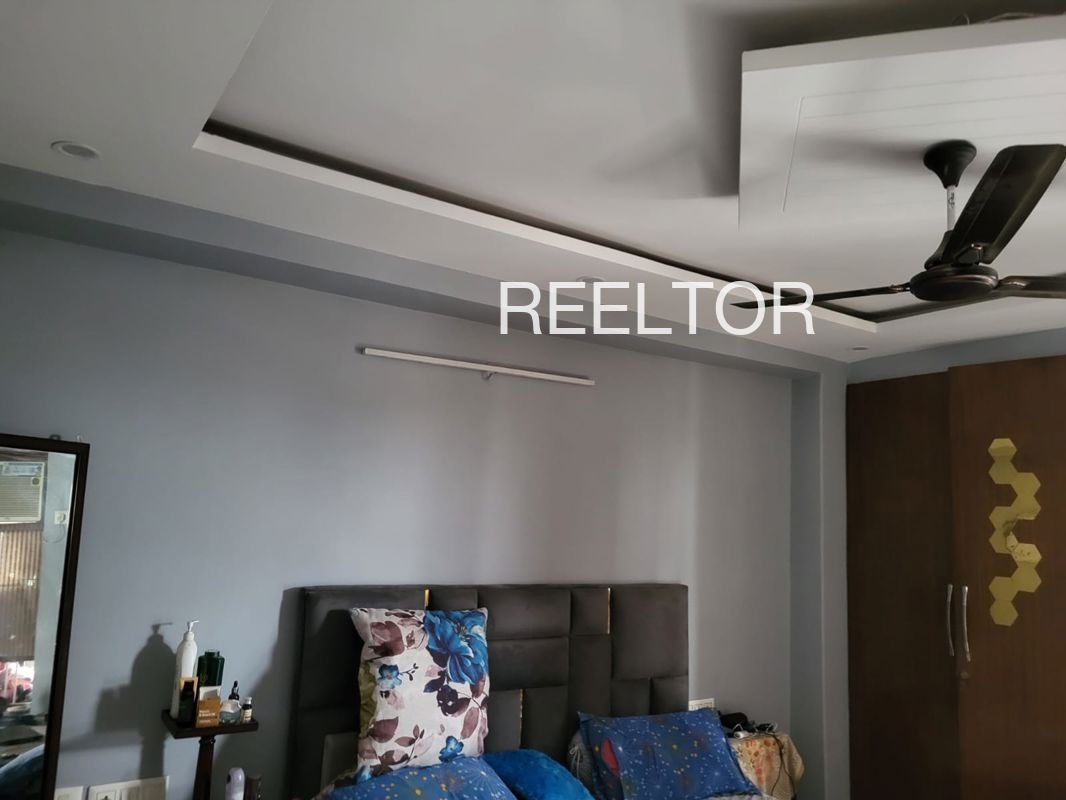 Shop For Rent In Sandhana Chaubatta Khal