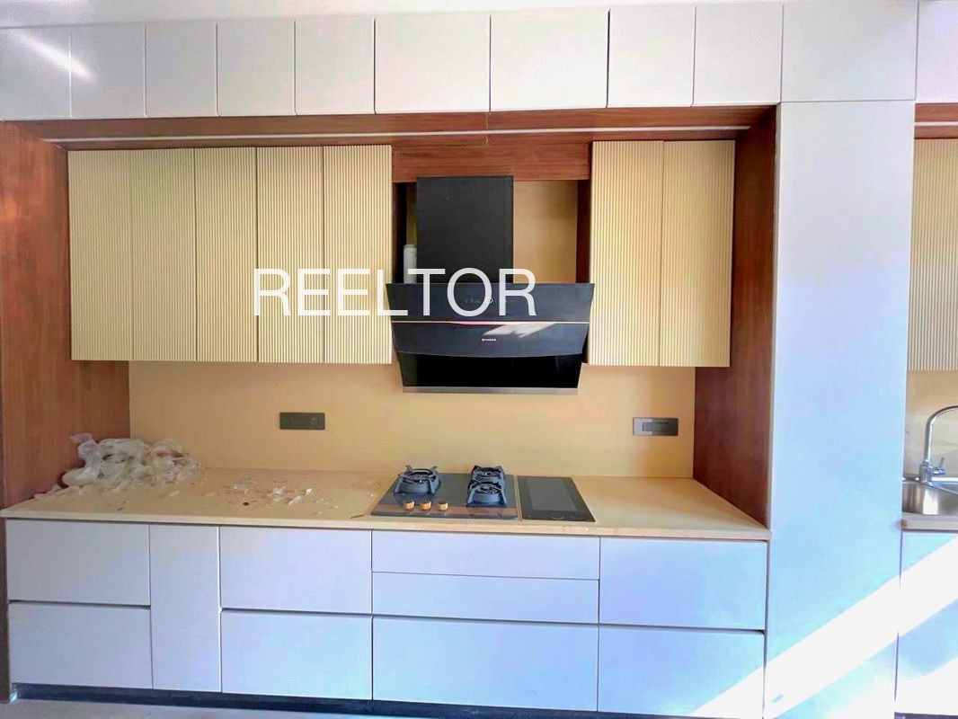 Shop For Rent In Nehru Nagar Defence Colony