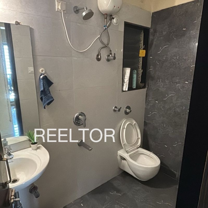 Independent House For Sale In Pozhichalur