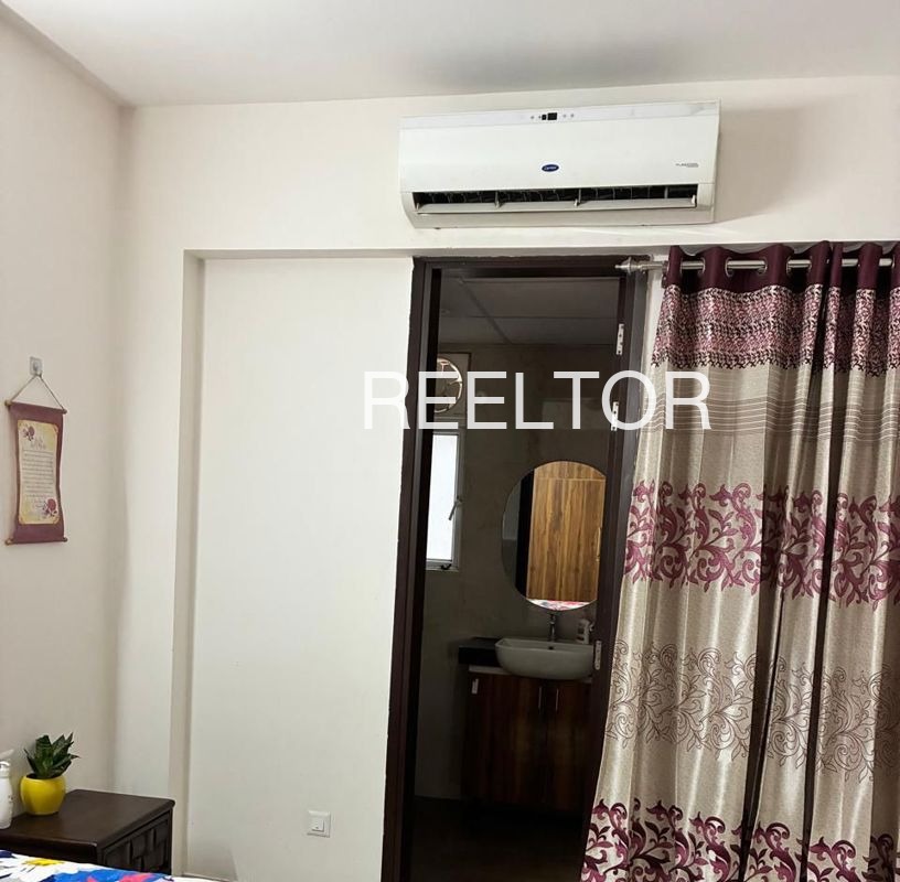 Shop For Rent In Sagra Huzur
