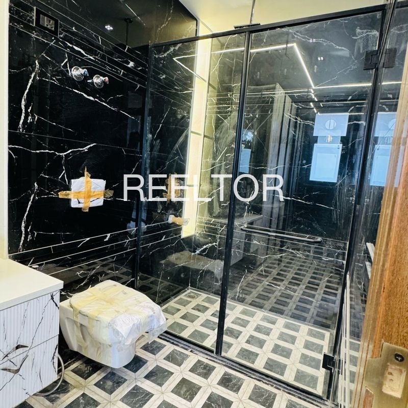 Shop For Rent In Pitezari Sakoli