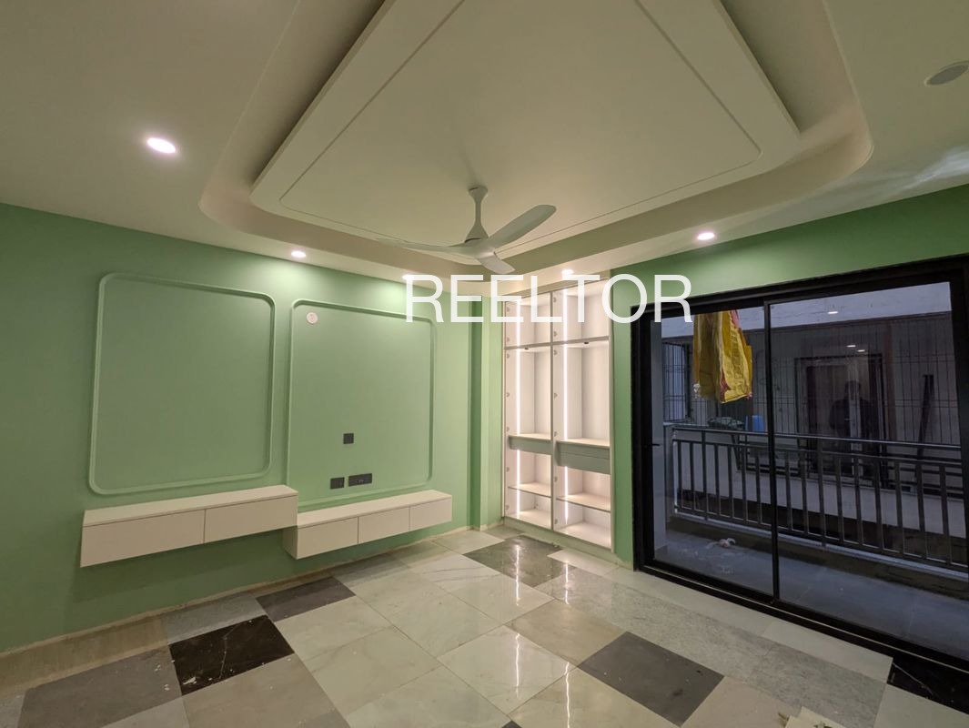 Shop For Sale In Khandewara Chhatarpur