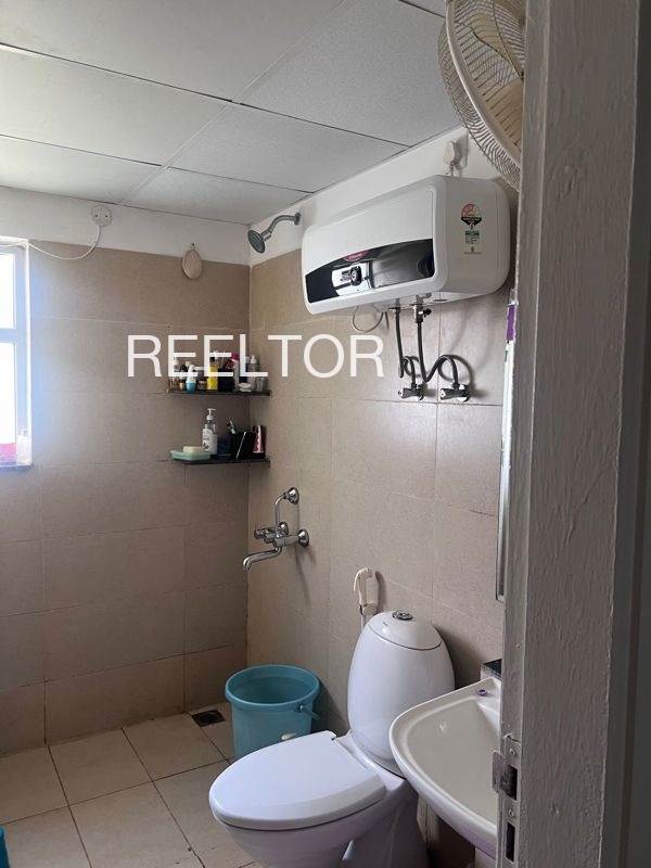 Shop For Rent In Njeezhoor Vaikom