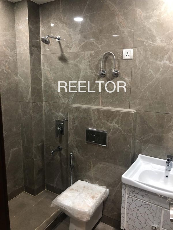 Shop For Rent In Ratewali Barwala