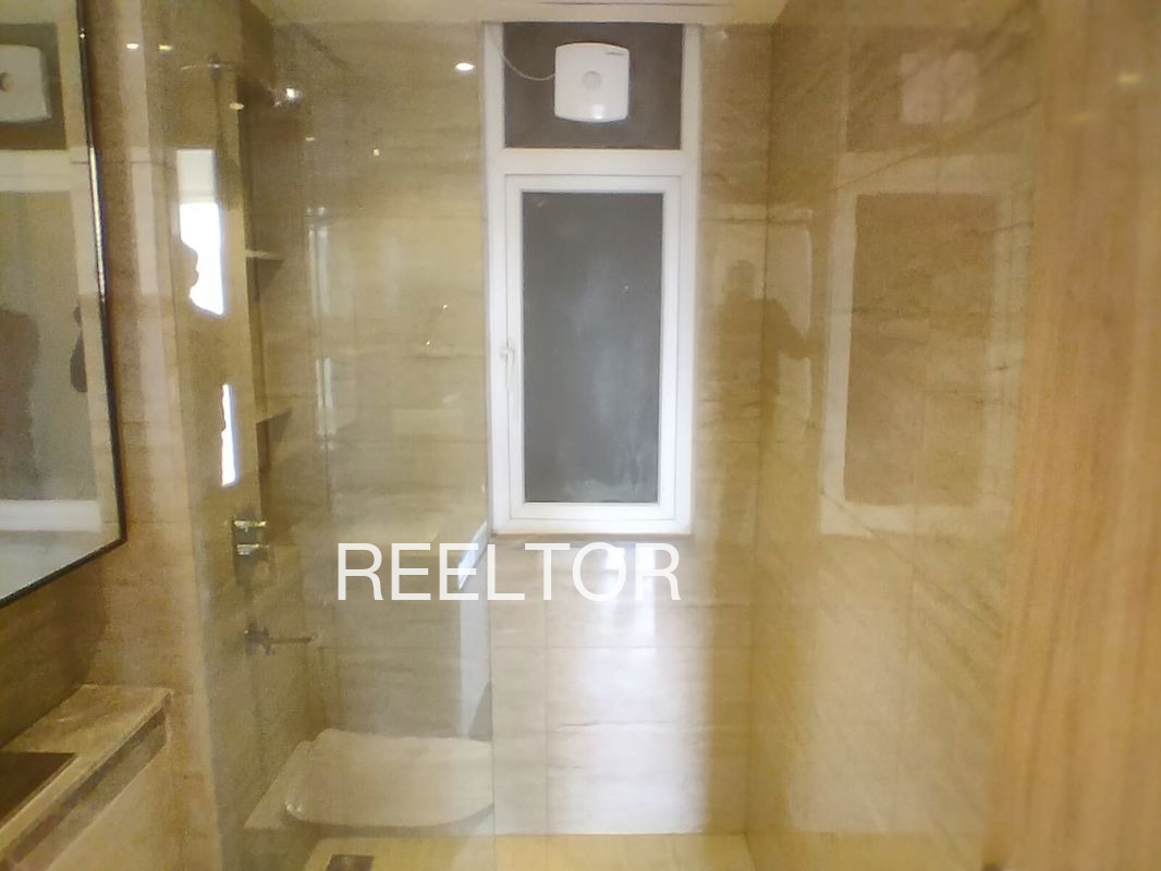 Shop For Sale In Gulkhand Tanda Mantha