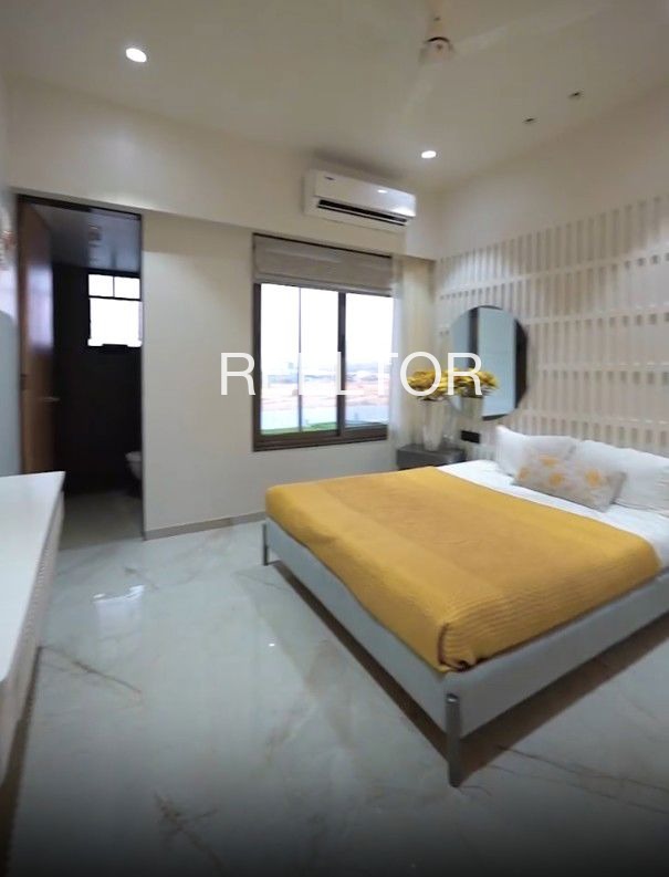 Shop For Rent In Satnaur Garhshankar