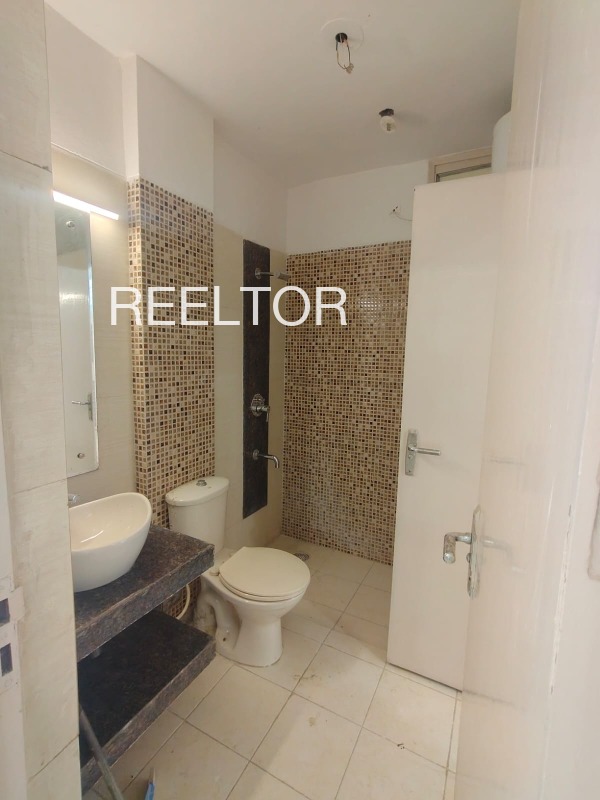 Individual House For Sale In Perambur Railway Station