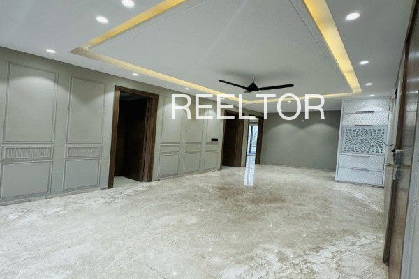 Shop For Rent In Njeezhoor Vaikom