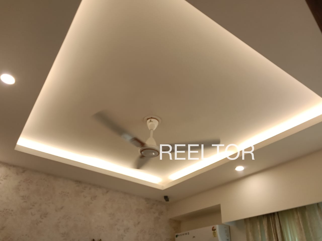 Shop For Sale In Tungala Jamakhandiu