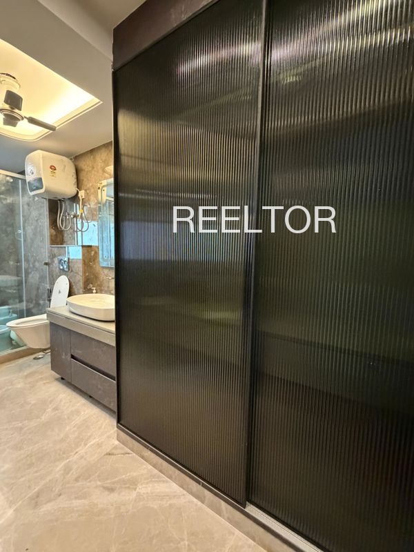 Shop For Sale In Idaguru Gubbi