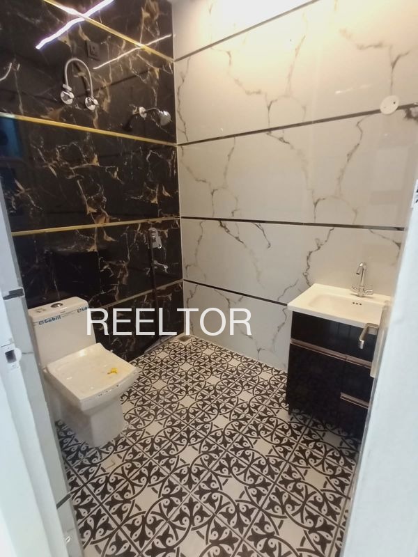 Shop For Rent In Barri Begamganj