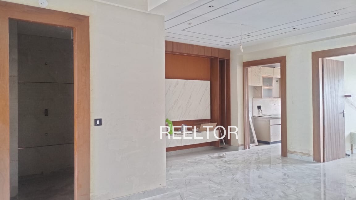 Shop For Sale In Japtalai Dhanora