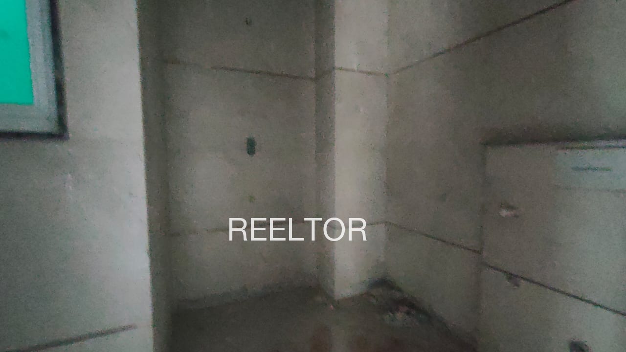 Shop For Sale In Astamod Chakur