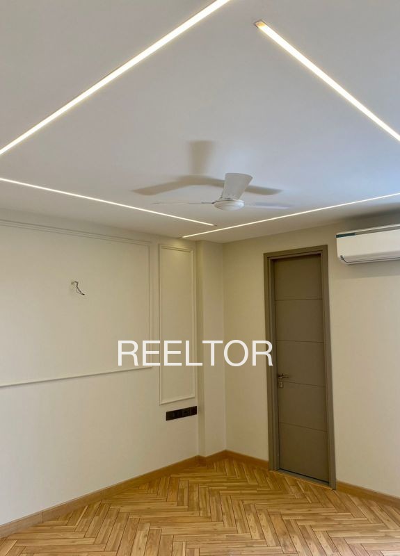 Shop For Rent In Satnaur Garhshankar