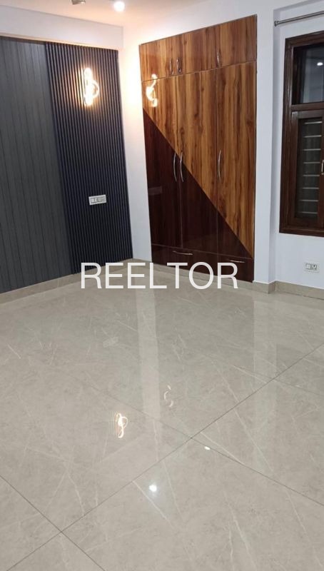 Shop For Sale In Kunde Uran