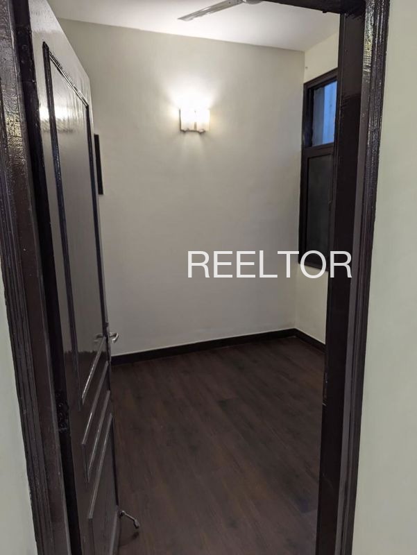 Shop For Rent In Vallimalai Katpadi