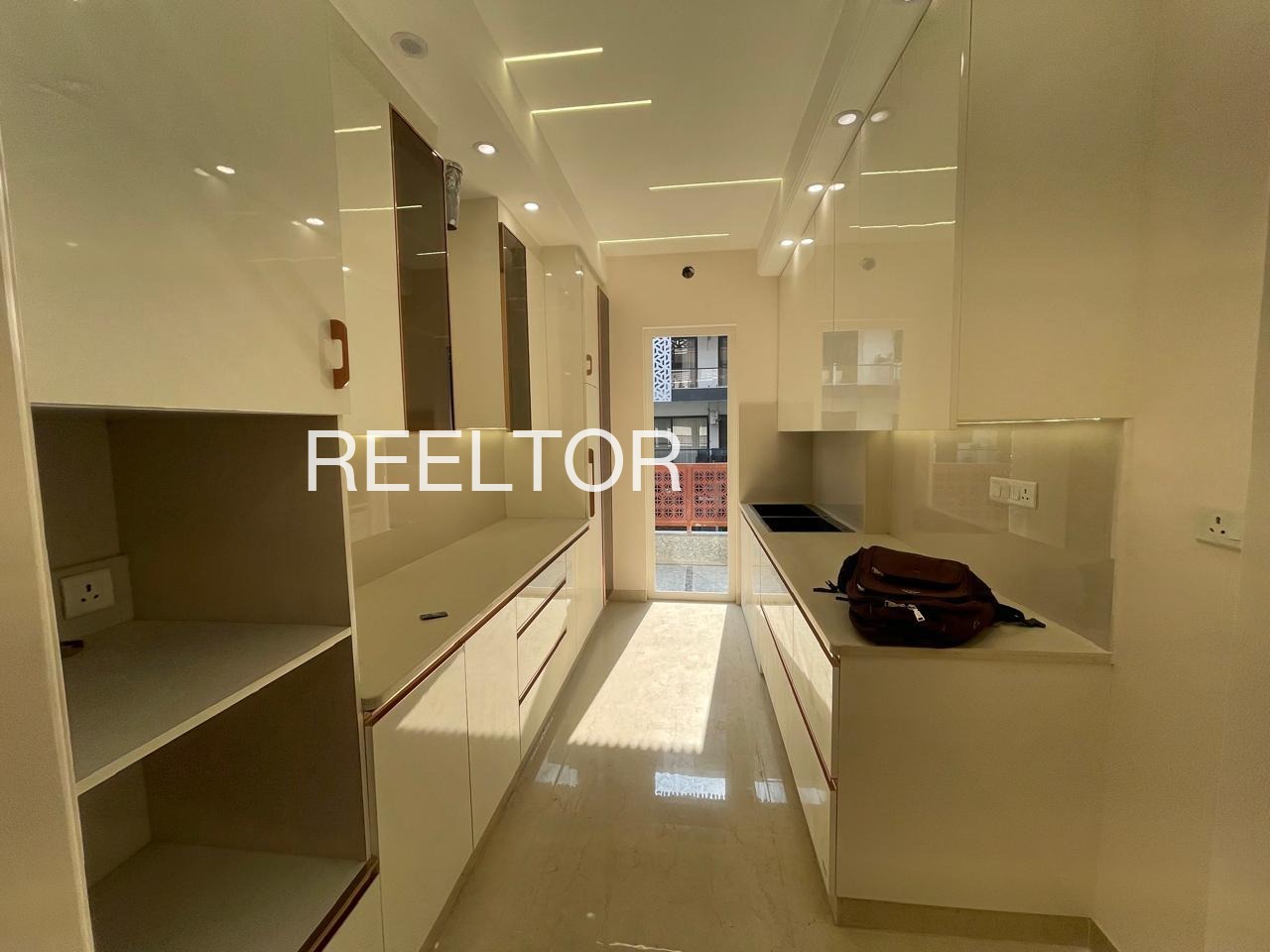 Shop For Rent In Punjabi Camp Model Town