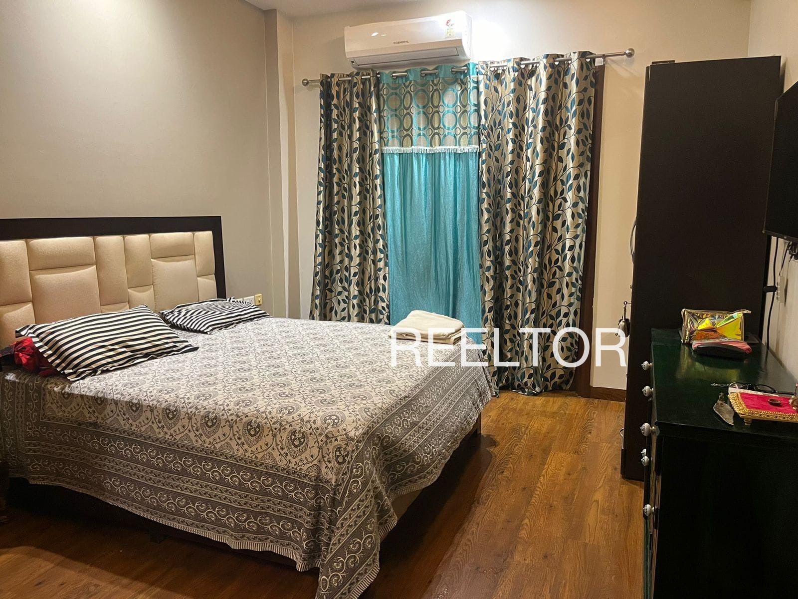 Shop For Sale In Ghansri Tonk